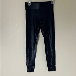 Carbon38 Glossy Black Leggings